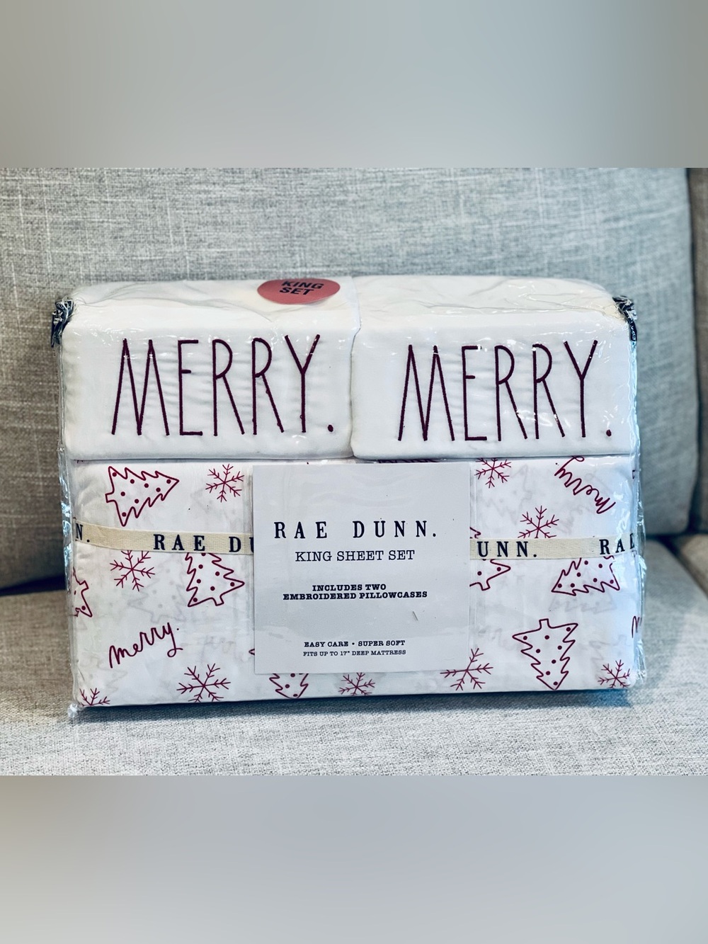 Rae Dunn King Sheet Set Christmas holiday Merry hard to find New in pack